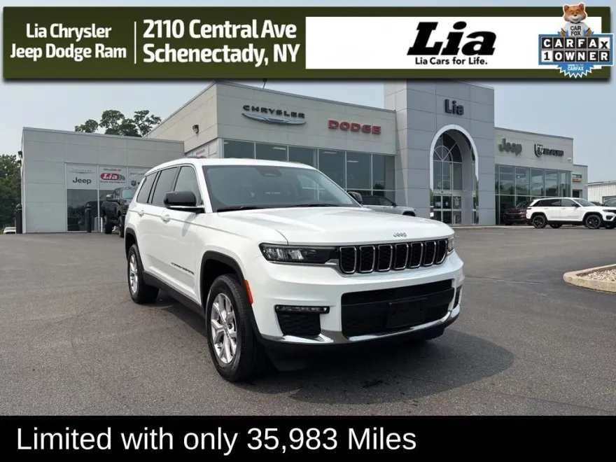 2022 Jeep Grand Cherokee Limited photo 1