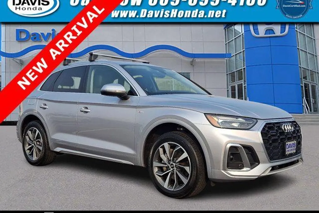 2023 Audi Q5 Premium Plus 45 TFSI S line photo 1
