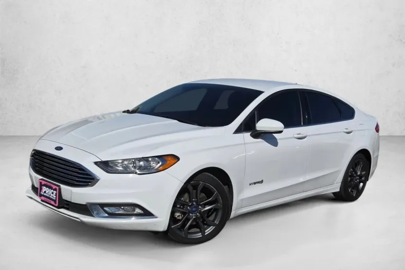 2018 Ford Fusion Hybrid SE photo 1