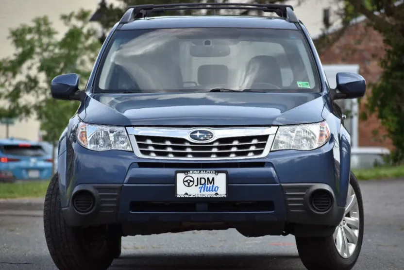 2012 Subaru Forester 2.5X Premium photo 1