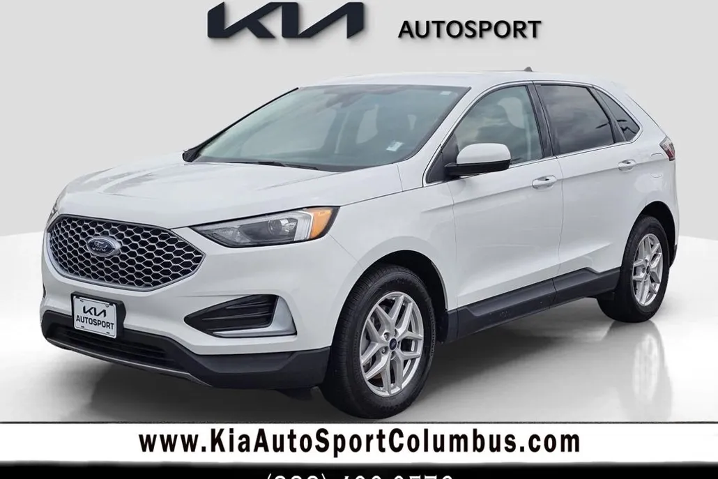 2023 Ford Edge SEL photo 1