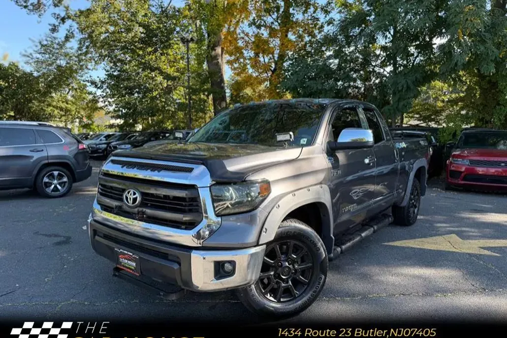 2014 Toyota Tundra SR5 photo 1