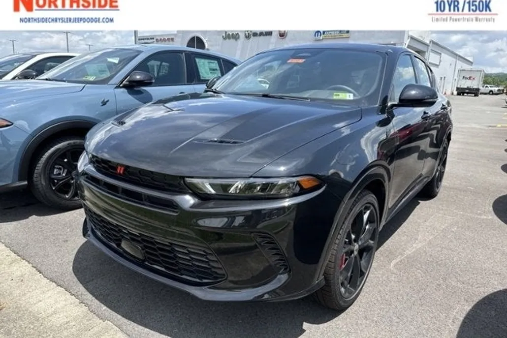 2024 Dodge Hornet R/T Plus photo 1