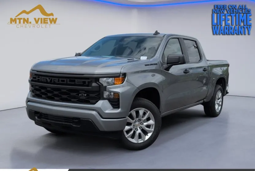 2025 Chevrolet Silverado 1500 Custom photo 1