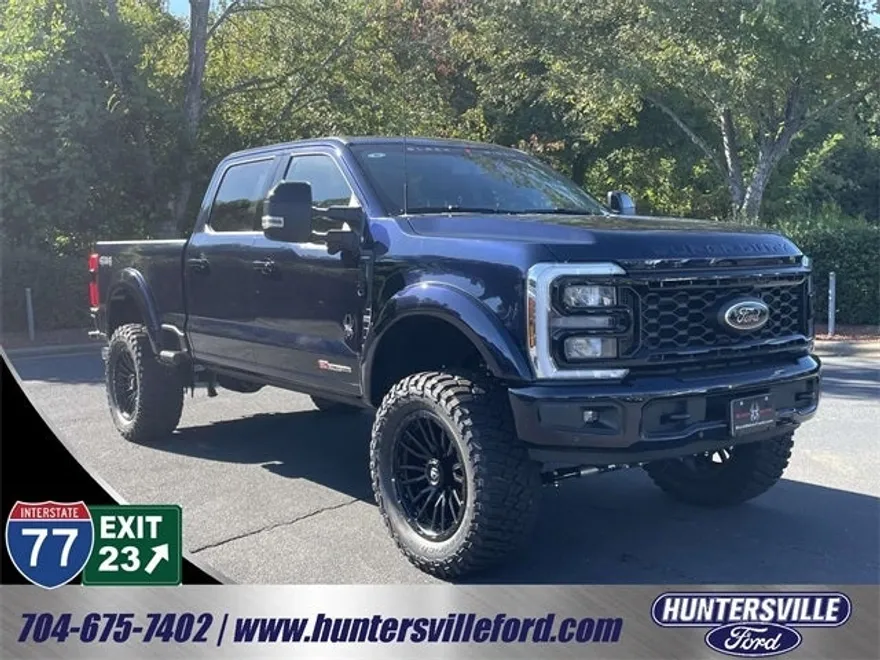 2025 Ford F-250 Lariat photo 1