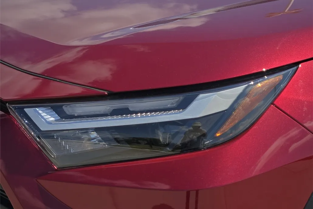 2024 Toyota RAV4 XLE Premium photo 1