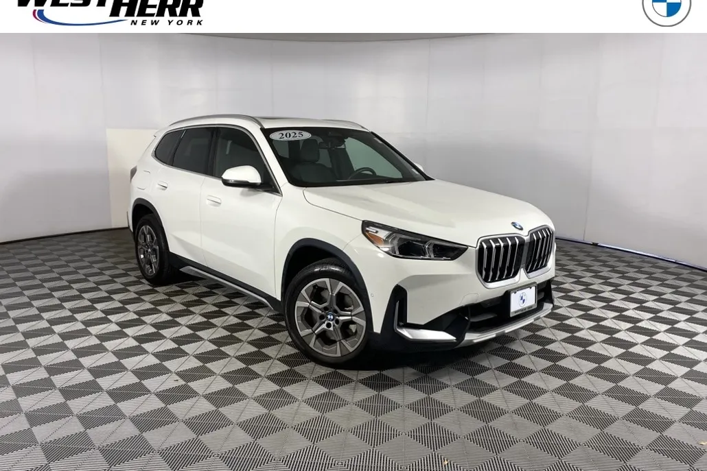 2025 Bmw X1 XDrive28i photo 1