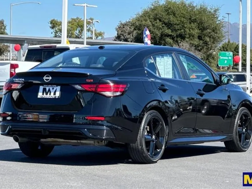 2024 Nissan Sentra SR photo 1
