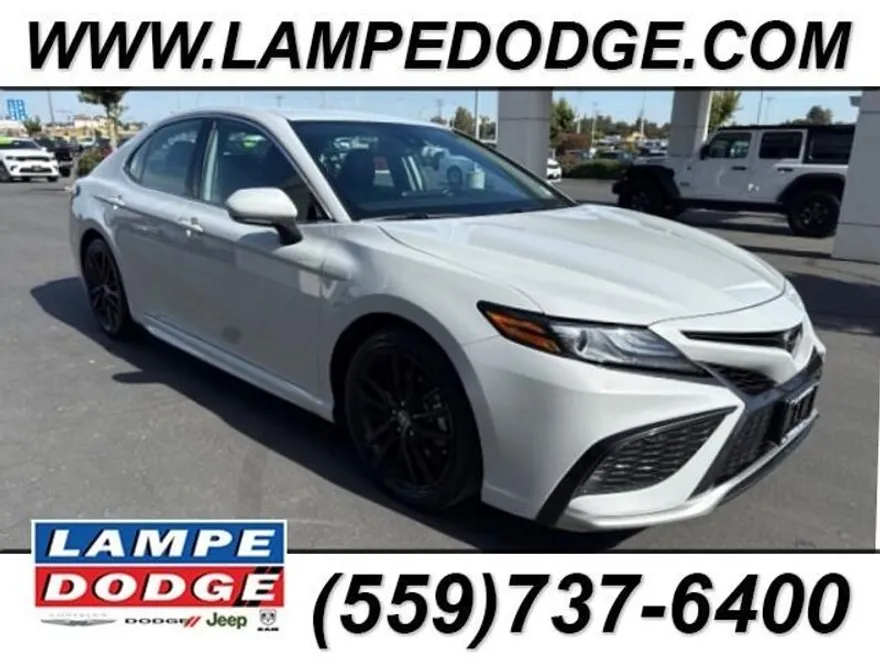 2023 Toyota Camry XSE photo 1