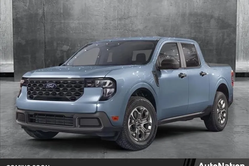 2025 Ford Maverick XLT photo 1