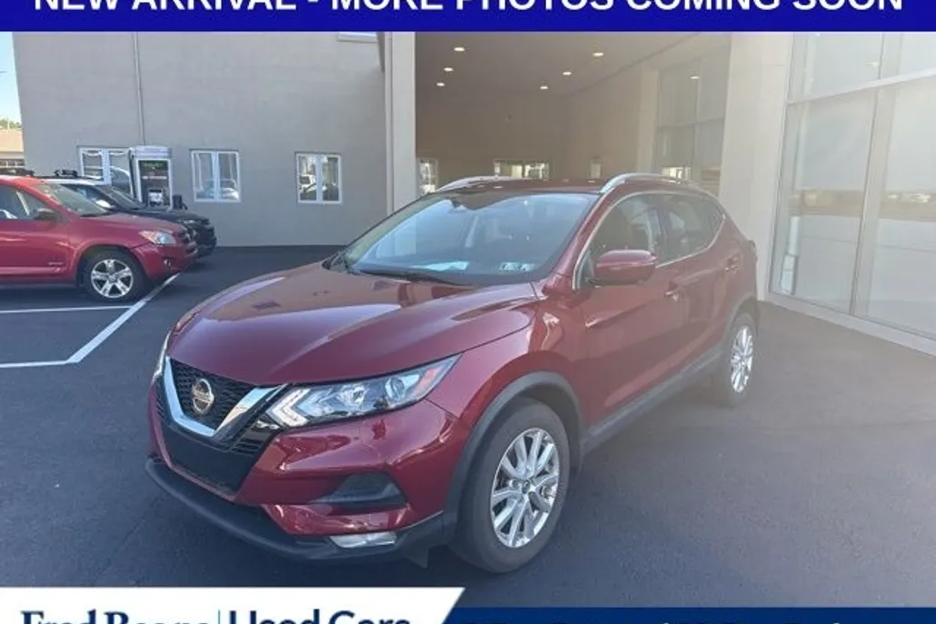 2021 Nissan Rogue Sport SV photo 1