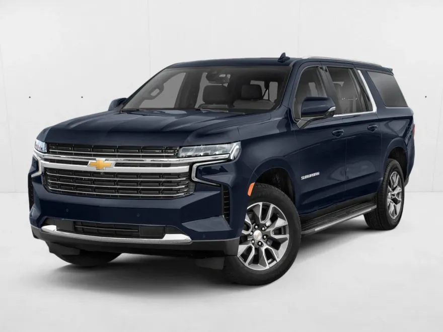 2023 Chevrolet Suburban LT photo 1