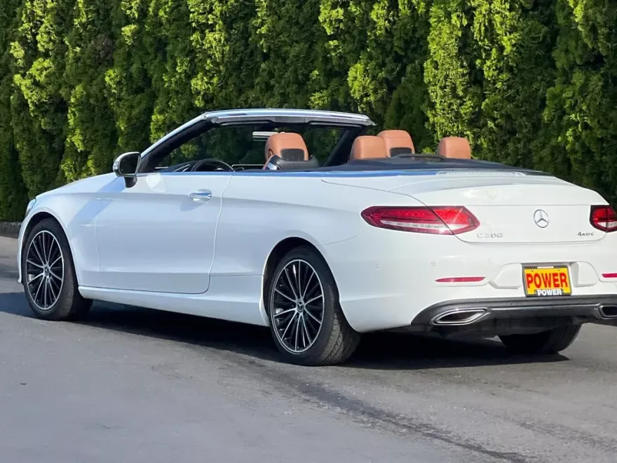 2020 Mercedes Benz C 300 photo 6