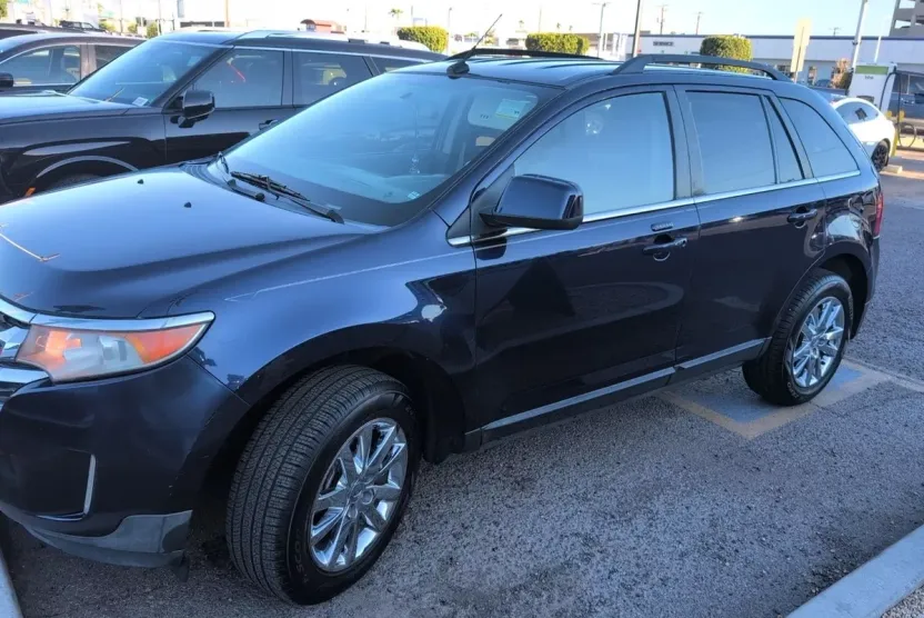 2011 Ford Edge Limited photo 1