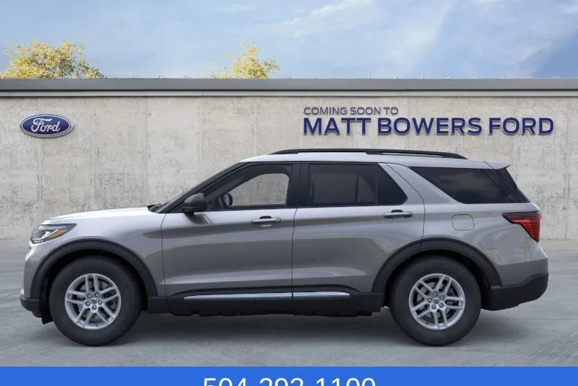 2025 Ford Explorer photo 1