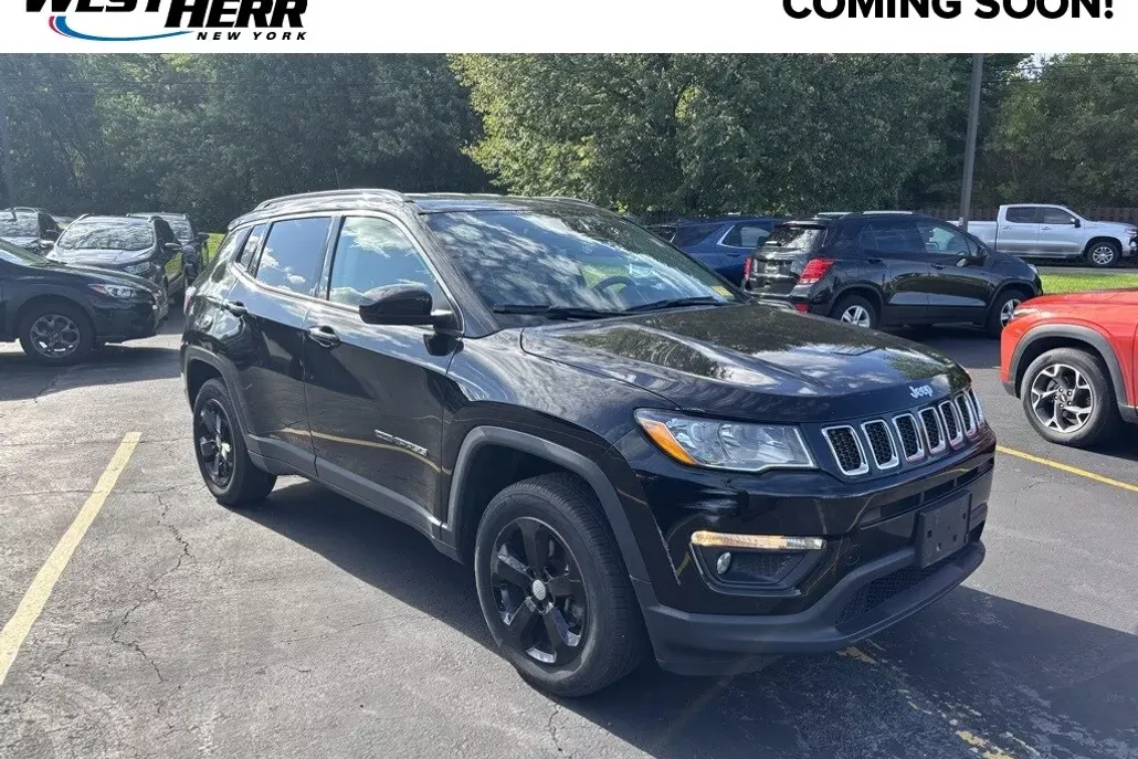 2019 Jeep Compass Latitude photo 1