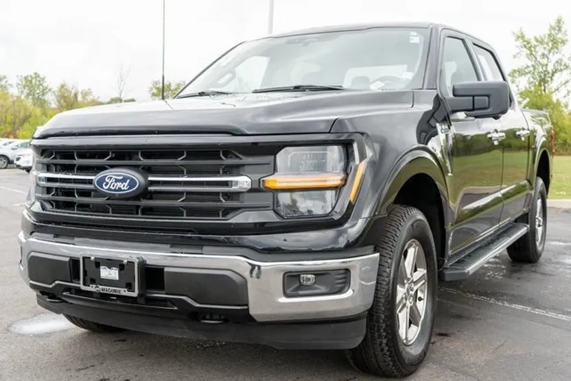 2024 Ford F-150 XLT photo 1