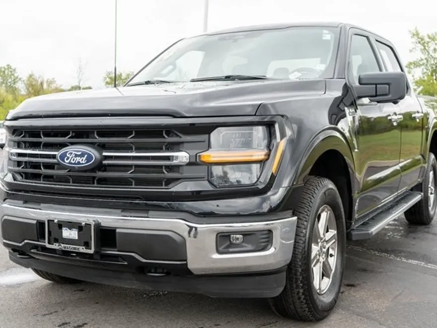 2024 Ford F-150 XLT photo 1