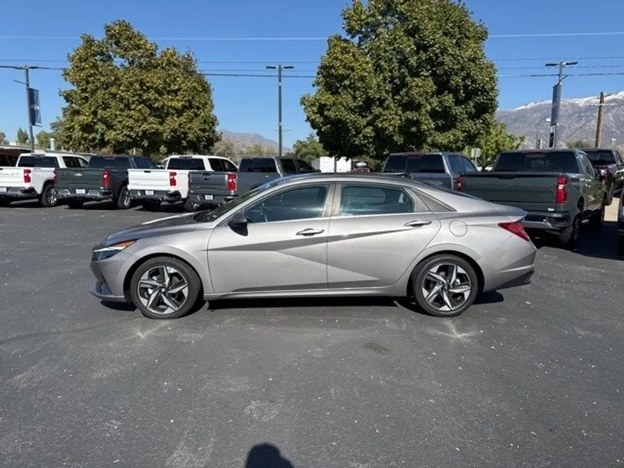 2023 Hyundai Elantra Hybrid Limited photo 1