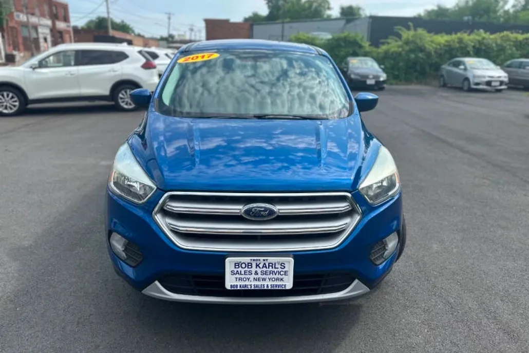 2017 Ford Escape SE photo 1