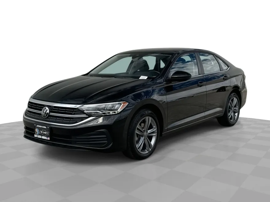 2024 Volkswagen Jetta SE photo 1
