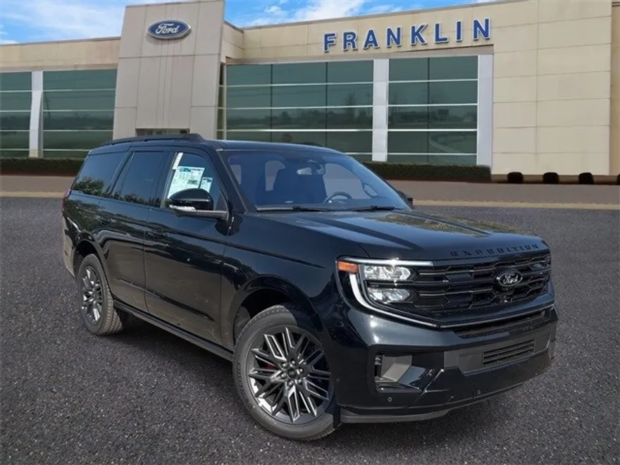 2025 Ford Expedition Platinum photo 1
