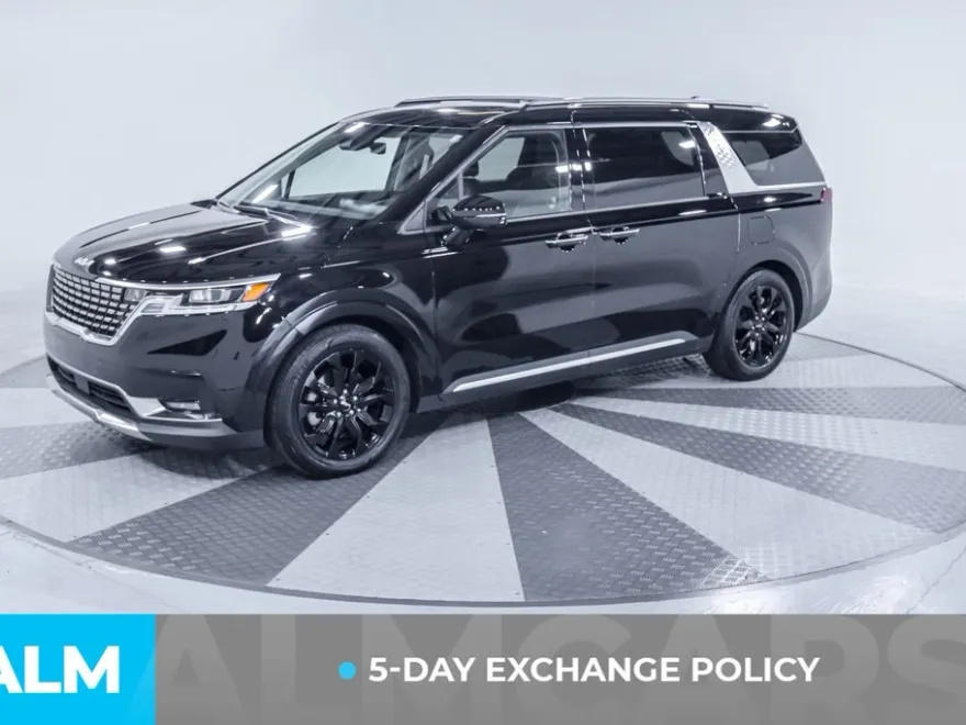 2024 Kia Carnival SX Prestige photo 1