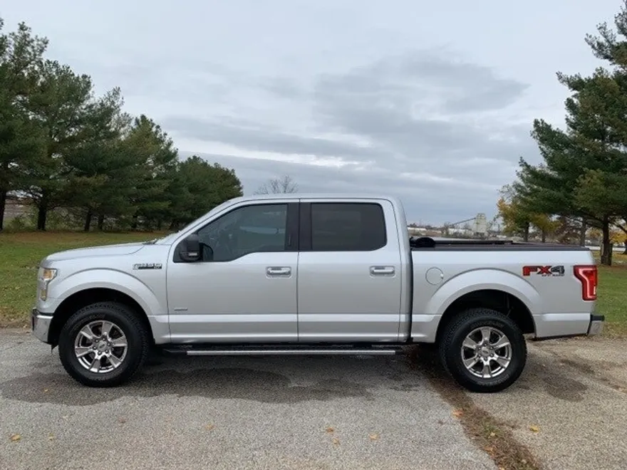 2016 Ford F-150 XLT photo 1
