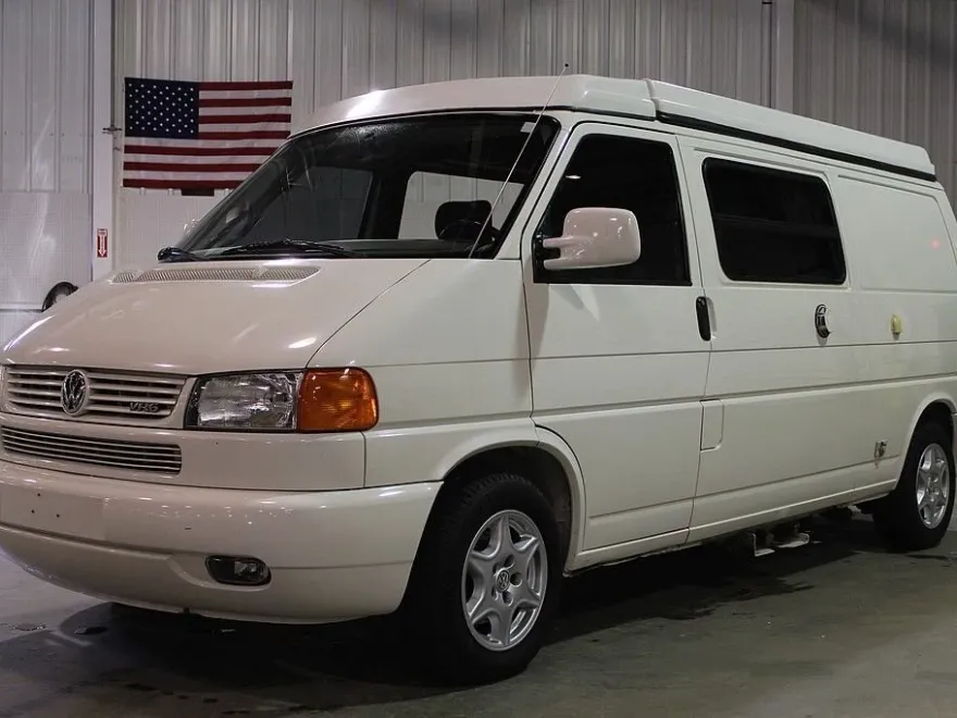 1997 Volkswagen EuroVan Camper photo 1