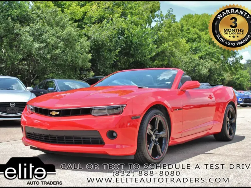 2015 Chevrolet Camaro 2LT photo 1
