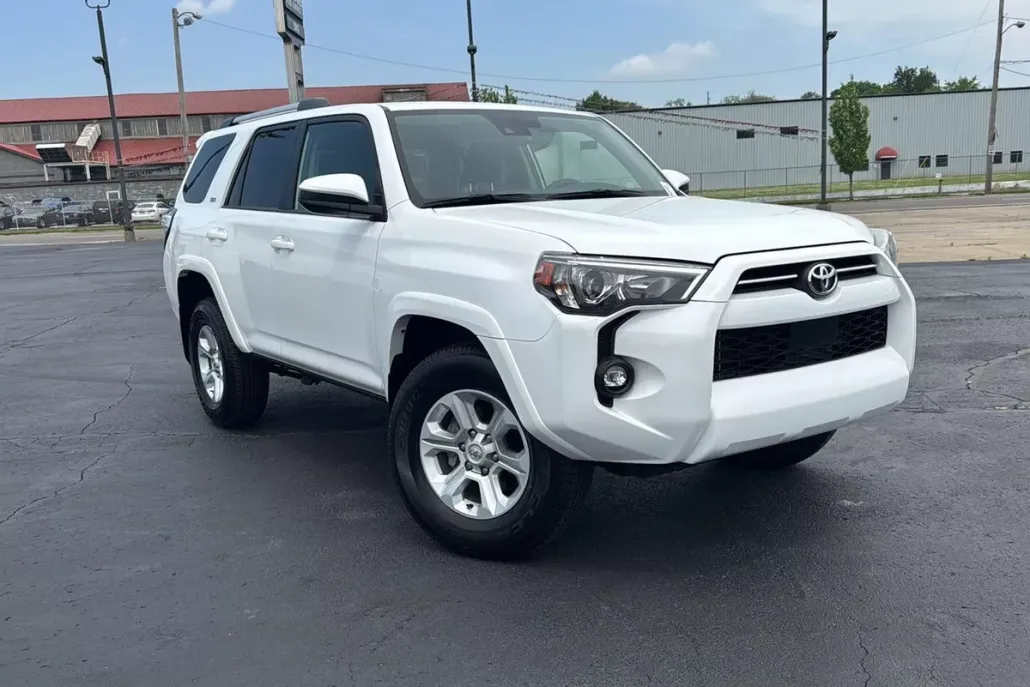 2024 Toyota 4Runner SR5 photo 1