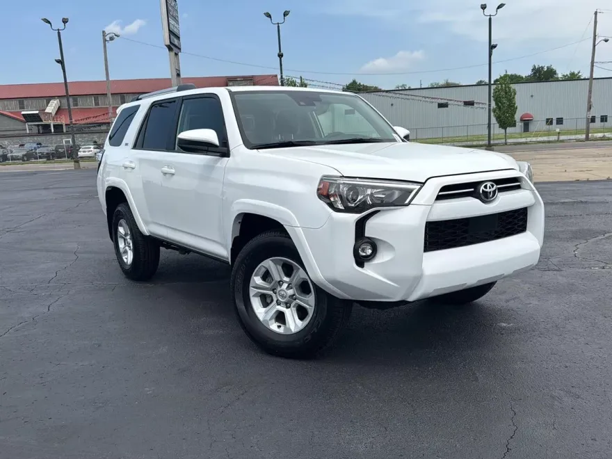 2024 Toyota 4Runner SR5 photo 1