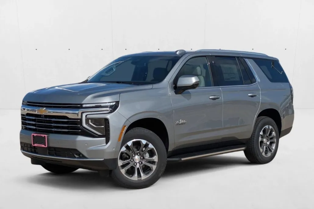 2025 Chevrolet Tahoe LT photo 1