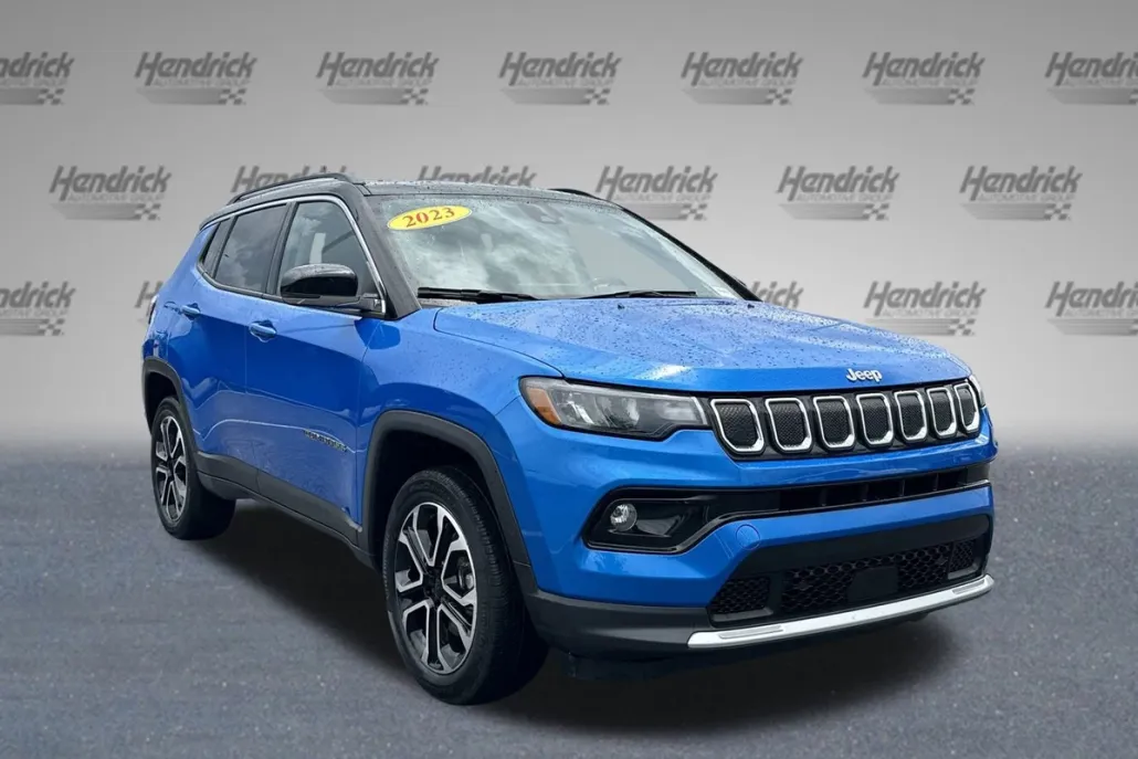 2022 Jeep Compass Limited photo 1