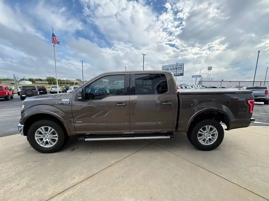 2017 Ford F-150 Lariat photo 1