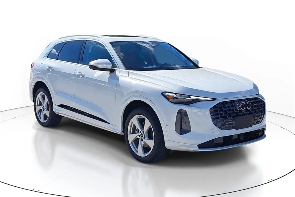 2025 Audi Q5 2.0T Premium Plus photo 1
