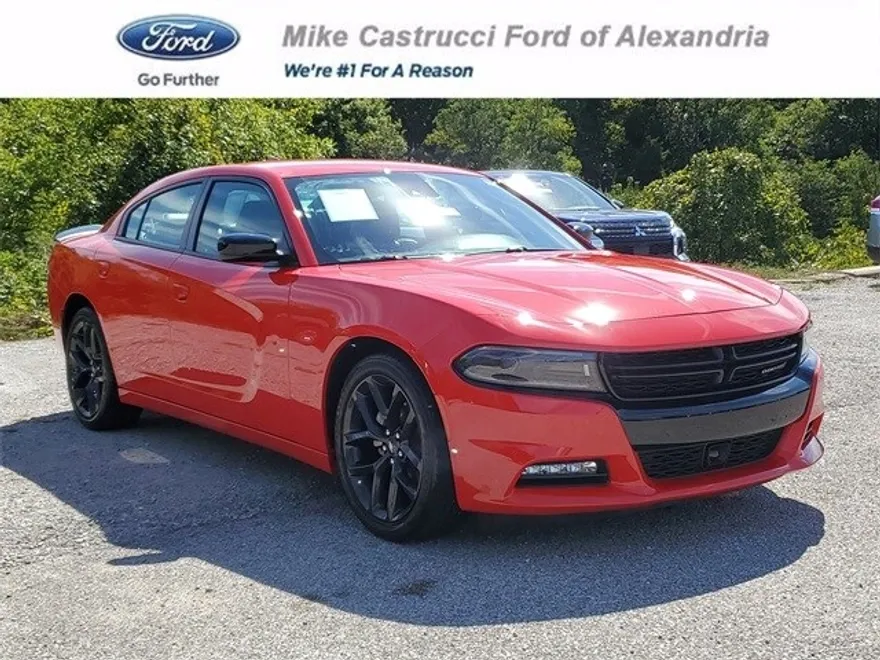 2022 Dodge Charger SXT photo 1