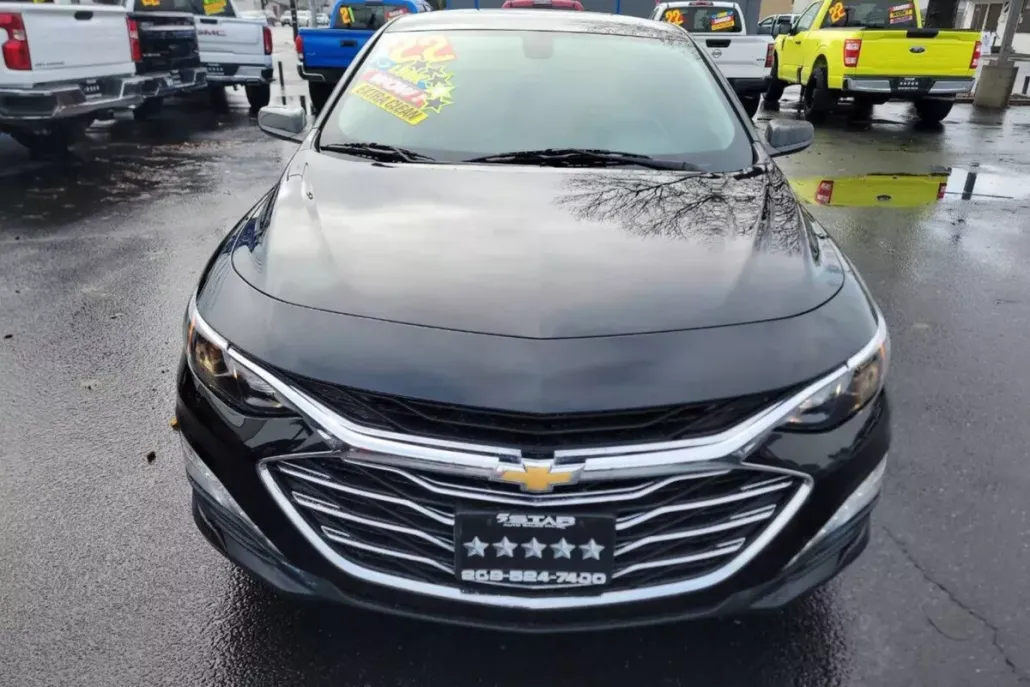 2022 Chevrolet Malibu 1LT photo 1