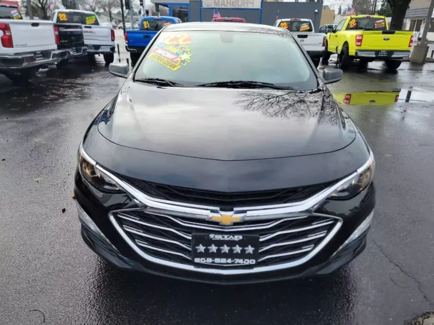 2022 Chevrolet Malibu 1LT photo 1