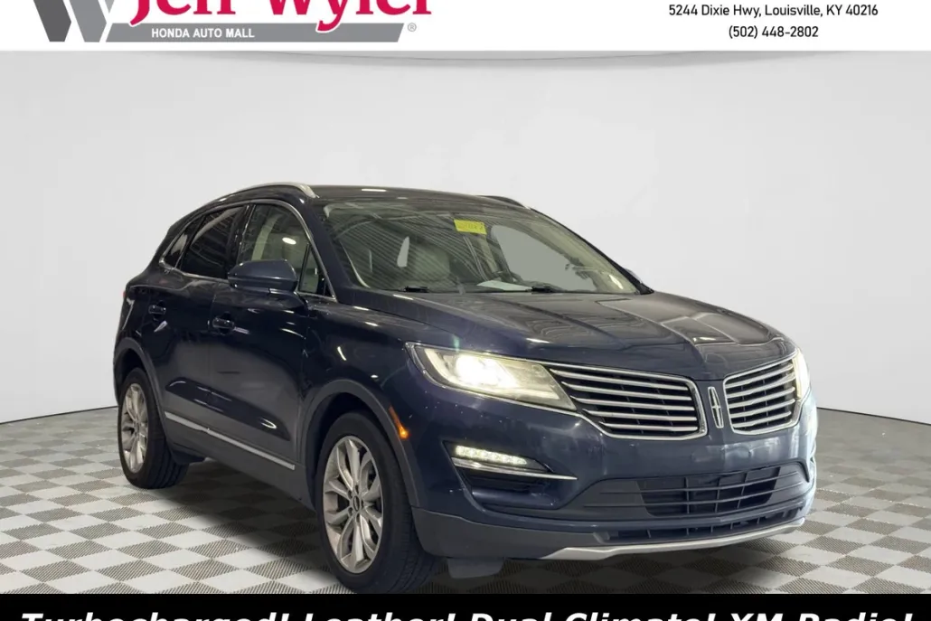 2015 Lincoln MKC Base photo 1