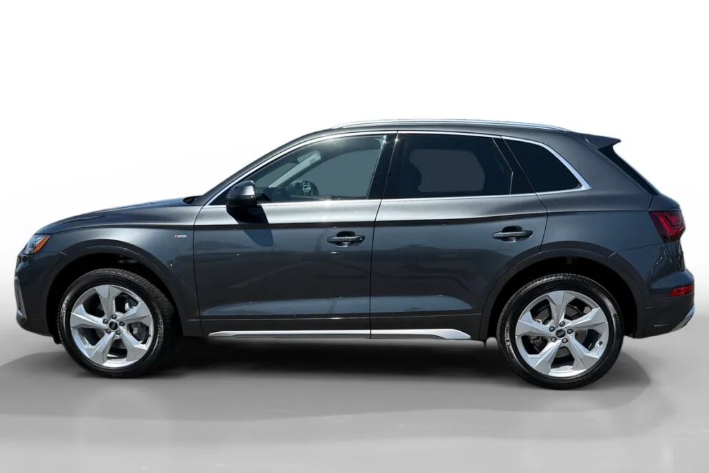 2025 Audi Q5 45 S line Premium Plus photo 1