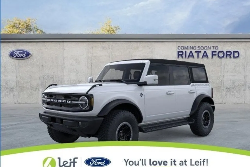 2025 Ford Bronco Outer Banks photo 1
