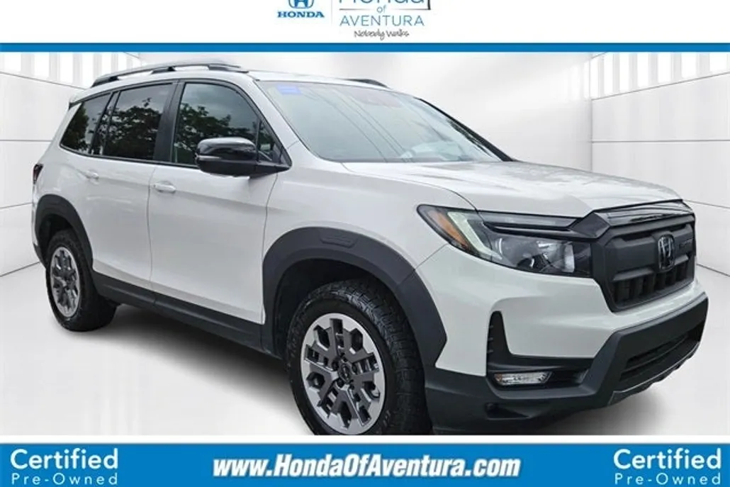 2024 Honda Passport TrailSport photo 1