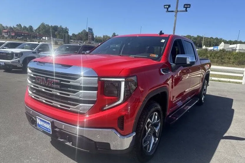 2025 Gmc Sierra 1500 SLE photo 1