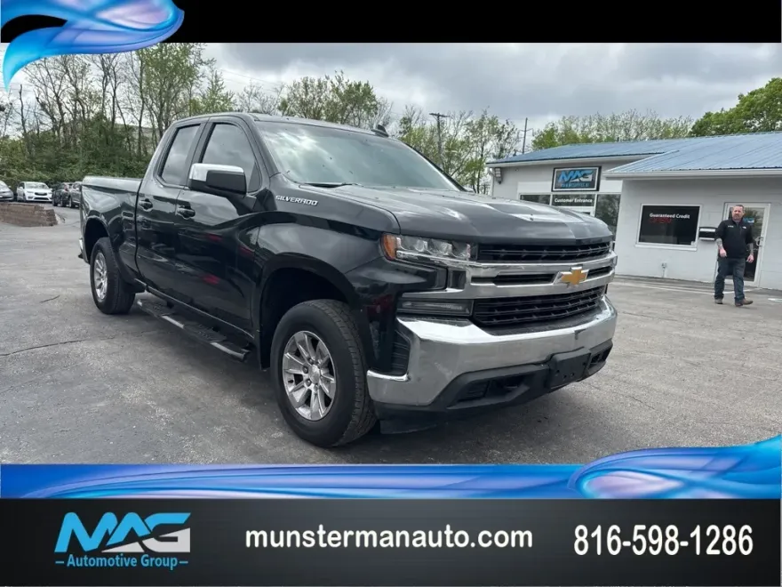 2019 Chevrolet Silverado 1500 LT photo 1