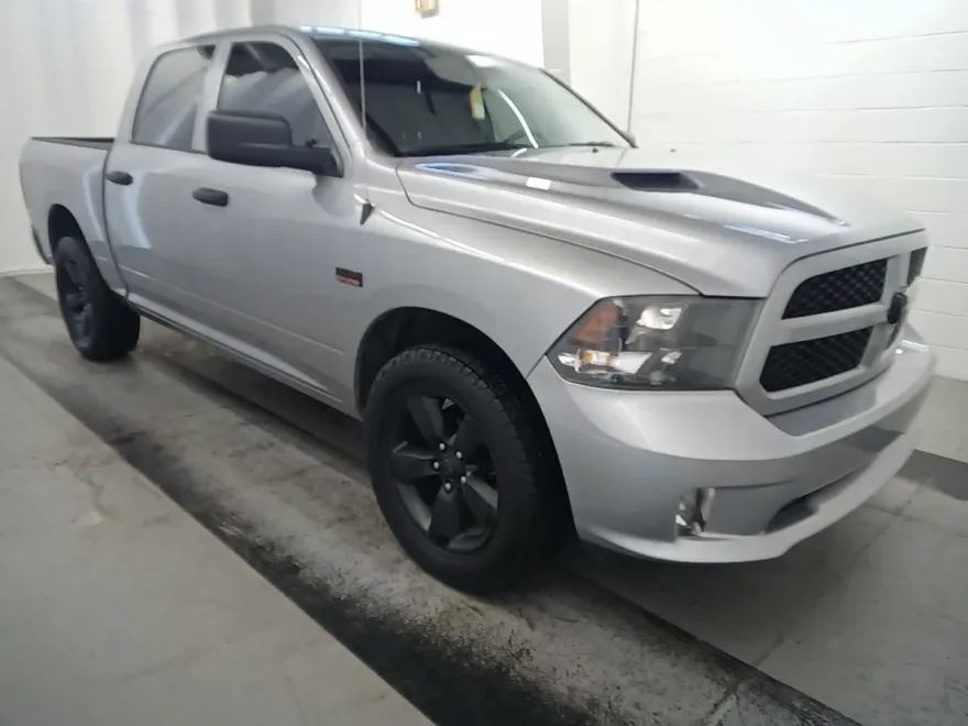 2019 Ram 1500 Classic Express photo 1