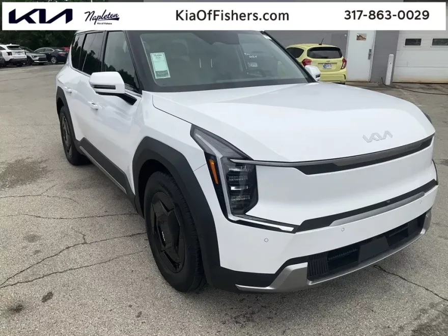 2026 Kia EV9 Wind photo 1