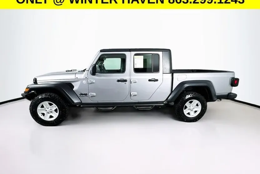 2020 Jeep Gladiator Sport photo 1