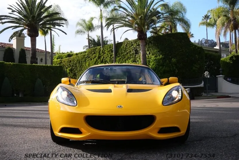 2011 Lotus Elise photo 1