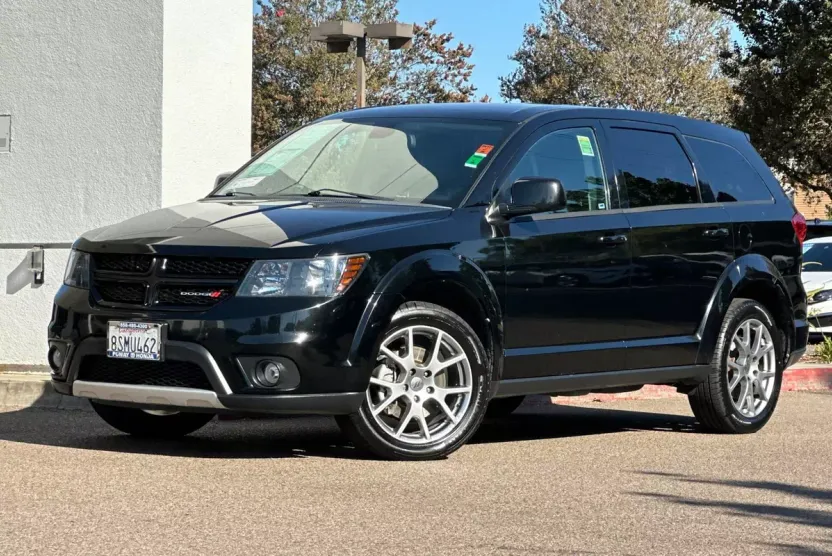 2019 Dodge Journey GT photo 1
